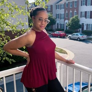 Meet your Posher, Jacquelyn